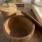 Tavolino rotondo in legno con design a botte