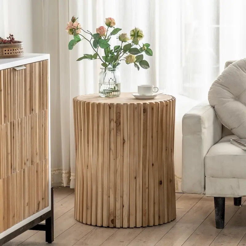Tavolino rotondo in legno con design a botte