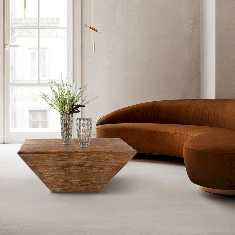 Tavolino rotondo in legno con design a botte